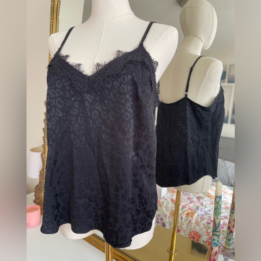 Rachel (Macy’s brand) lace trimmed black leopard cami top, size S